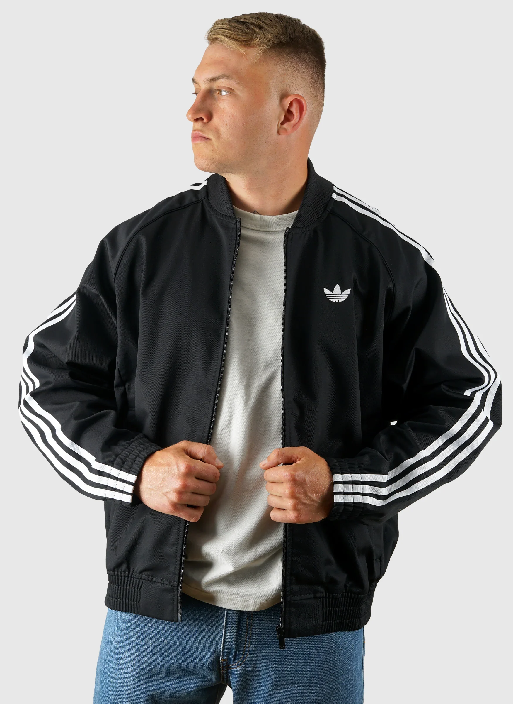 SST Tracktop - Black